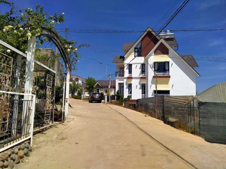 Bán nhà, Đường Trịnh Hoài Đức, Phường 11, Tp Đà Lạt, Đường ô tô 4 m2, 245 m2